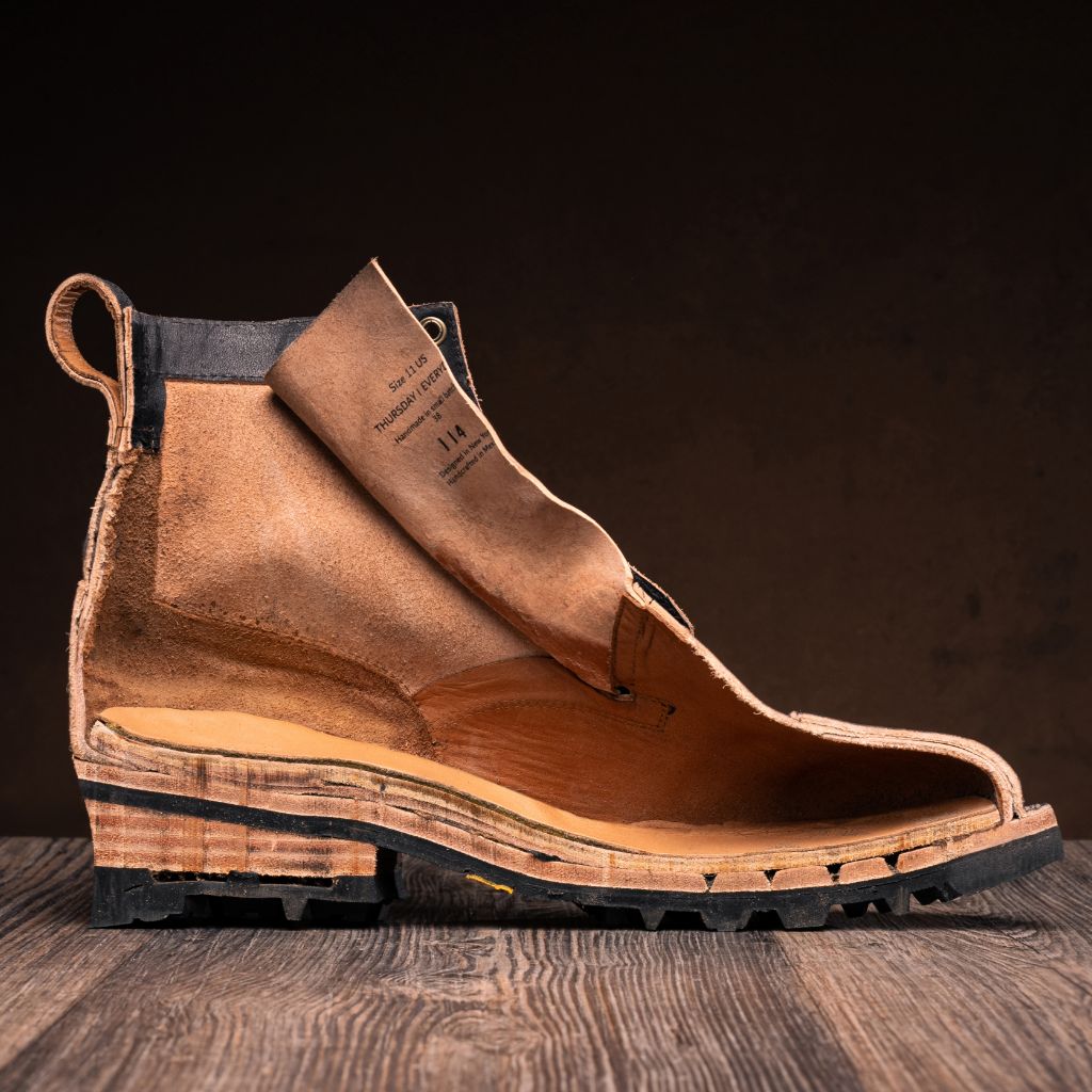 High-Traction Rubber Outsole & Lug Tread Pattern on Challenger Whiskey Кожаные ботинки для Мужчин