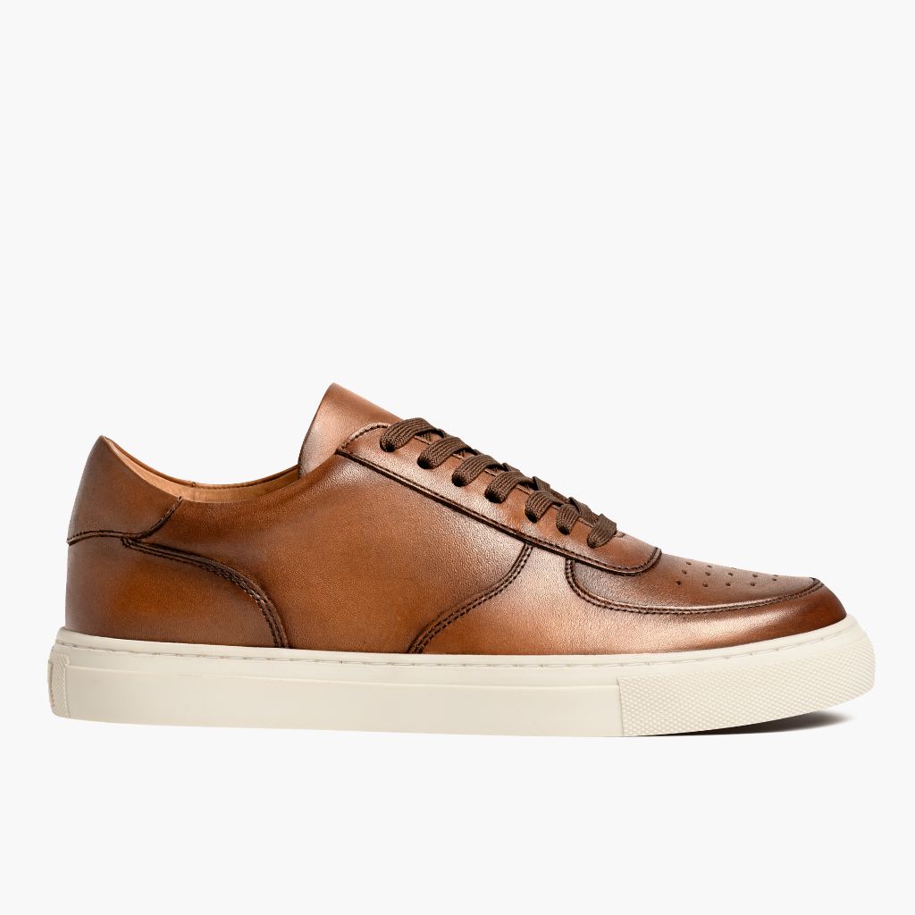 White Full-Grain leather Sneakers - Рантовая конструкция Goodyear Welt и носок обуви