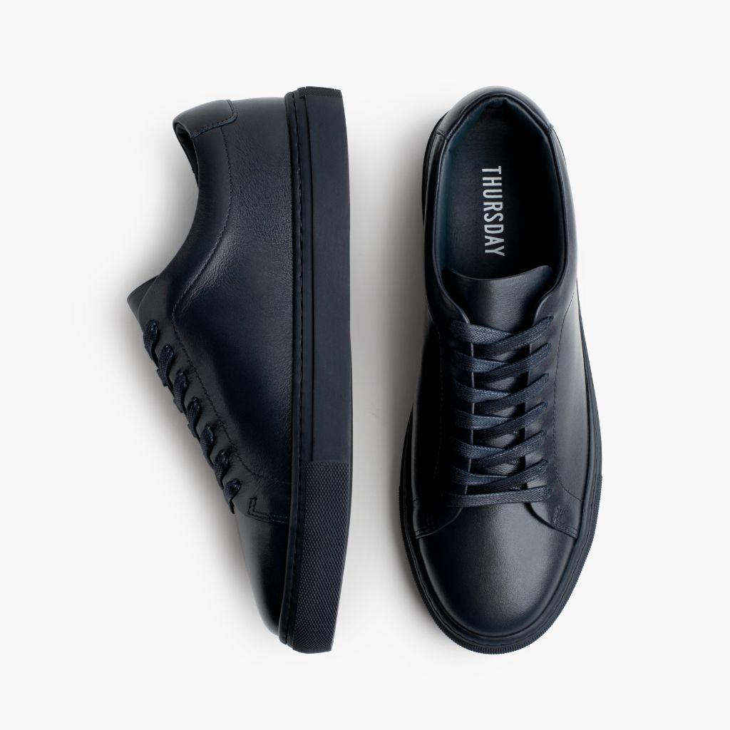 Encore Navy Leather Sneakers - Усиленный задник и точная двойная строчка