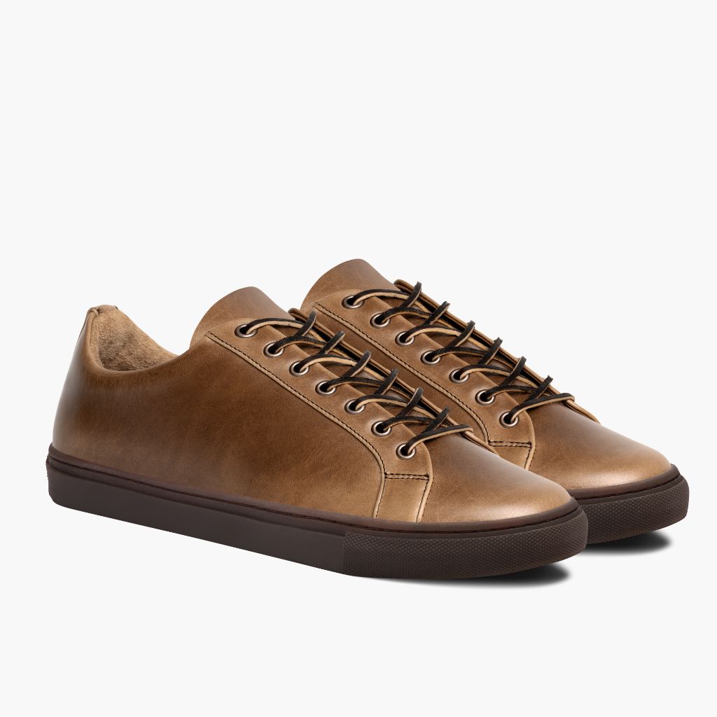 Premier Low Top Natural Кожаные кеды для Мужчин For Men in Classic Full-Grain Leather - Вид сбоку | Купить в официальном онлайн-магазине