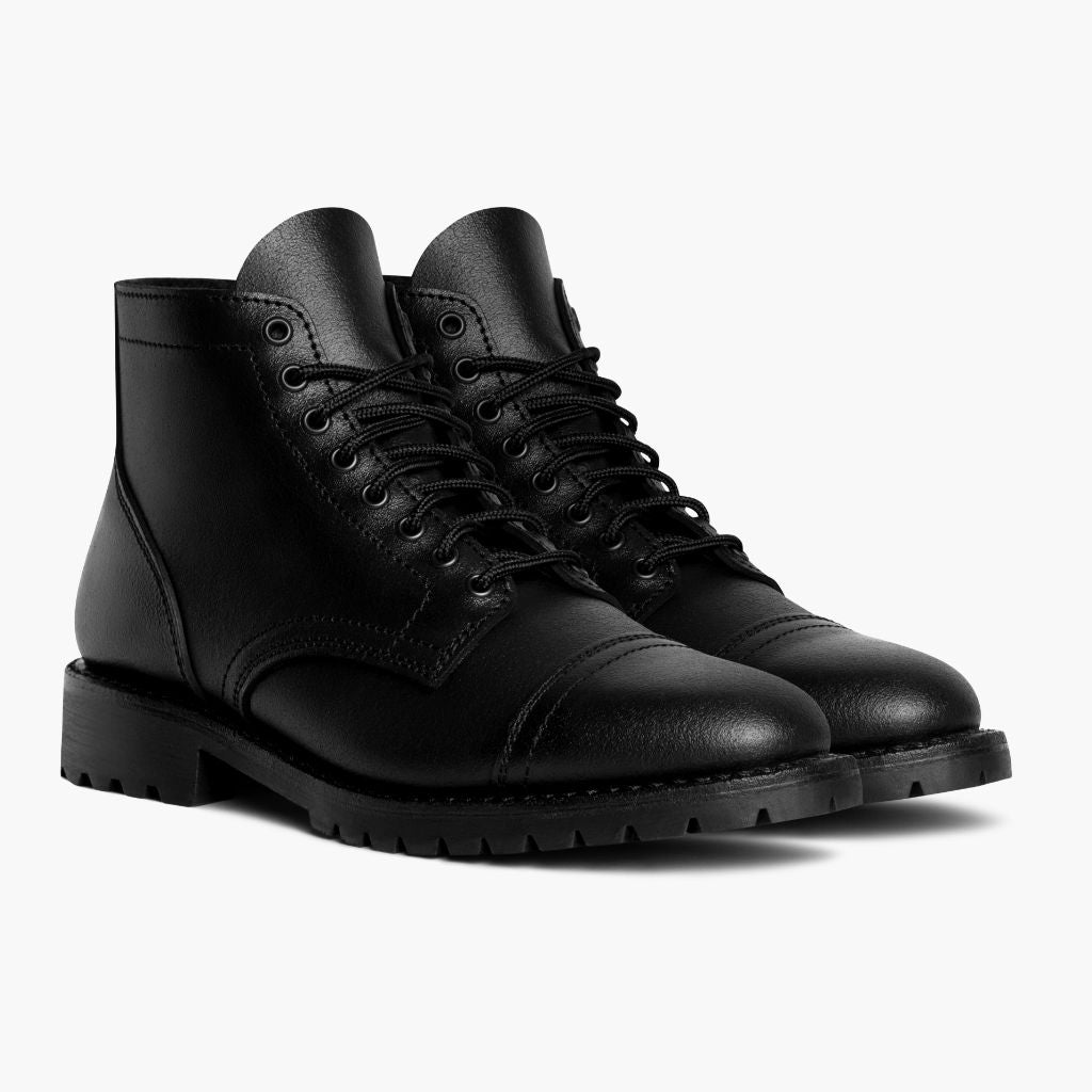 Vanguard Черный Waxed Roughout Кожаные ботинки для Мужчин For Men в натуральной черной яловой коже - Вид сбоку | Купить в официальном онлайн-магазине