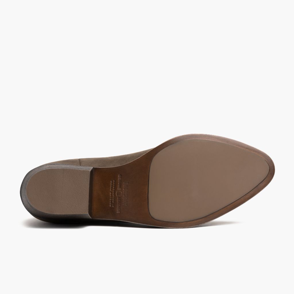 High-Traction Rubber Outsole & Lug Tread Pattern on Dreamer Bootie Tobacco Кожаные ботинки для Женщин