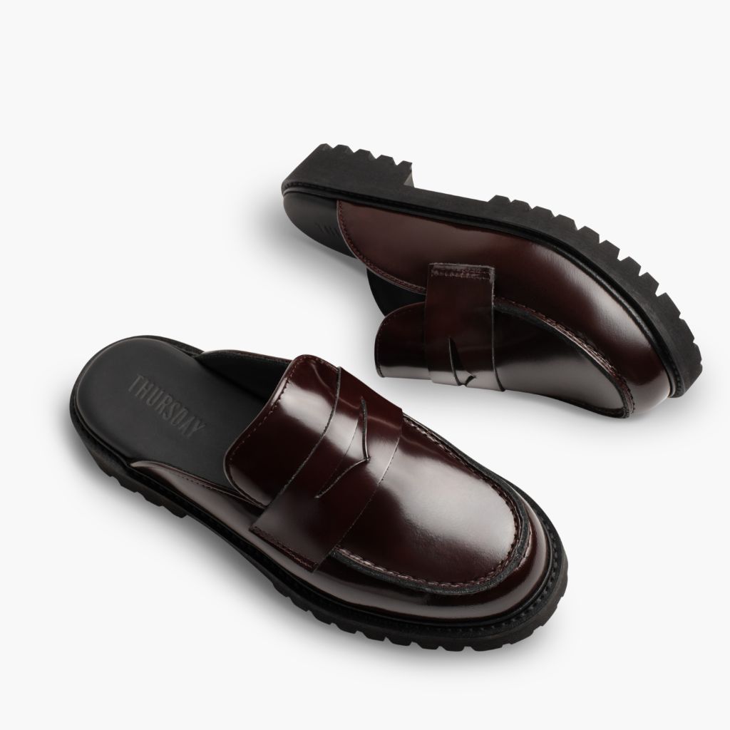 High-Traction Rubber Outsole & Lug Tread Pattern on Penny Mule Бургунди Кожаные ботинки для Женщин