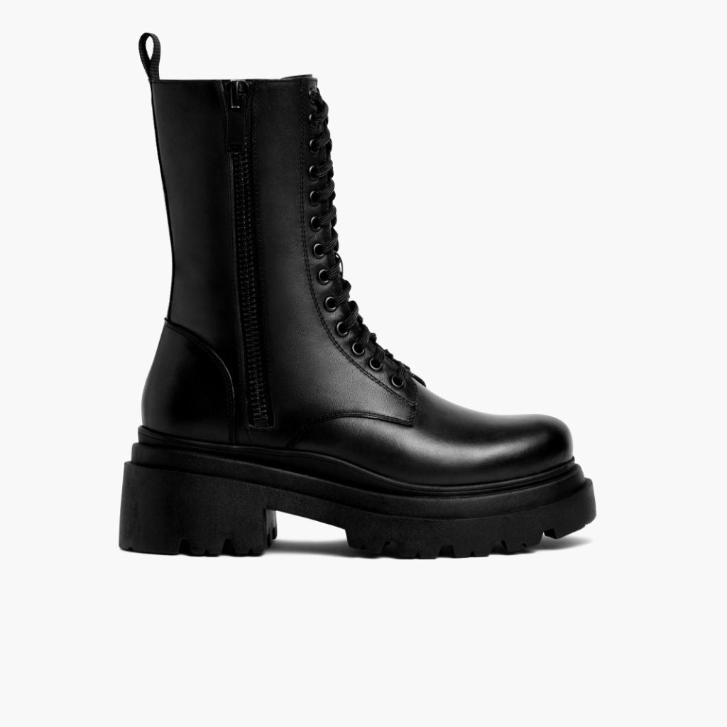 Black Full-Grain leather Boots - Рантовая конструкция Goodyear Welt и носок обуви