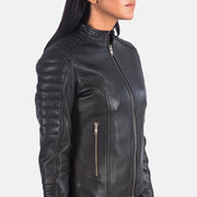 
Вид подкладки Showing Quilted Polyester Lining & Два функциональных внутренних кармана
