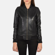 
Крупный план деталей of Varsity - Rib Knit & Zipper with Wind Flap Hardware on Bliss Черный Кожаный бомбер для Женщин