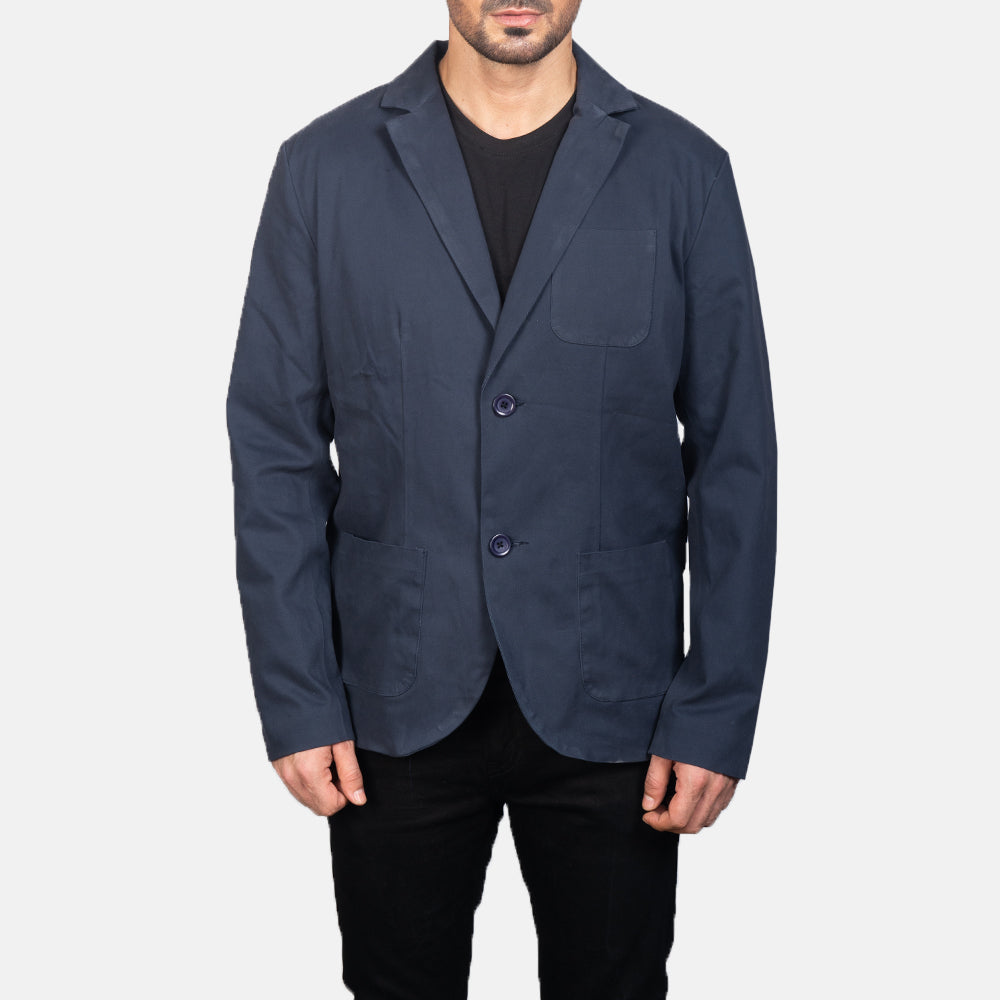 Close-Up Detail of Notch &amp; Button Hardware on Borges Navy Blue Blazer