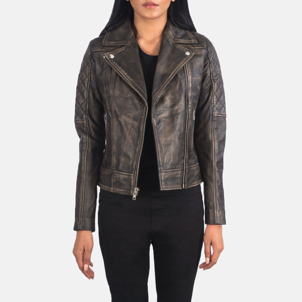 
Carolyn Quilted Distressed Brown Biker Jacket in Distressed Brown Goatskin Leather - Вид спереди и приталенный силуэт | Купить в официальном онлайн-магазине