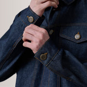 
Вид подкладки Showing Quilted Viscose Lining & Два функциональных внутренних кармана