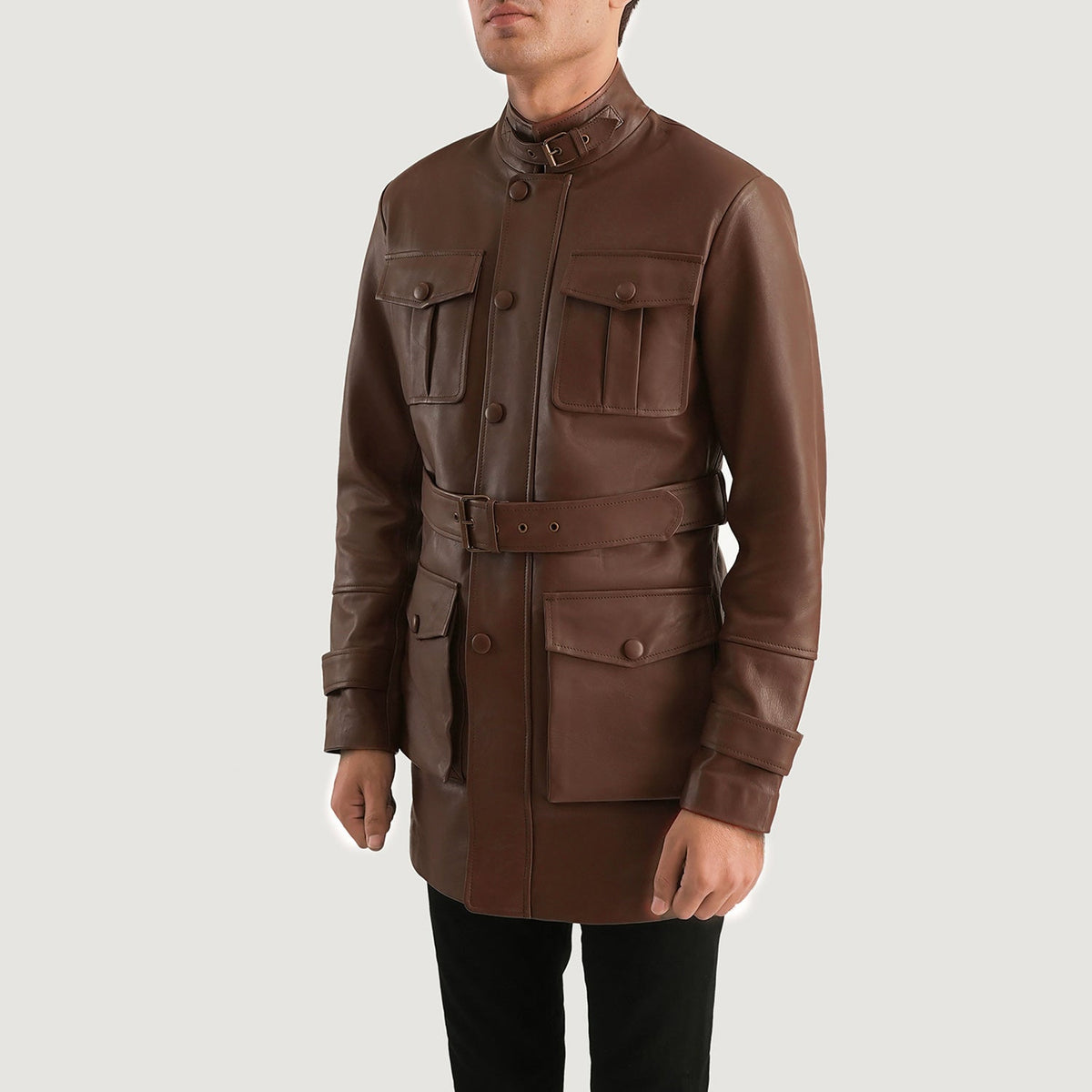 
Brown Cowhide leather Jacket - Вид сзади, подчеркивающий посадку по плечам и ровный край