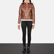 
Fiona Brown Hooded Shearling Leather Jacket - Вид сбоку, демонстрирующий эргономичный крой рукава