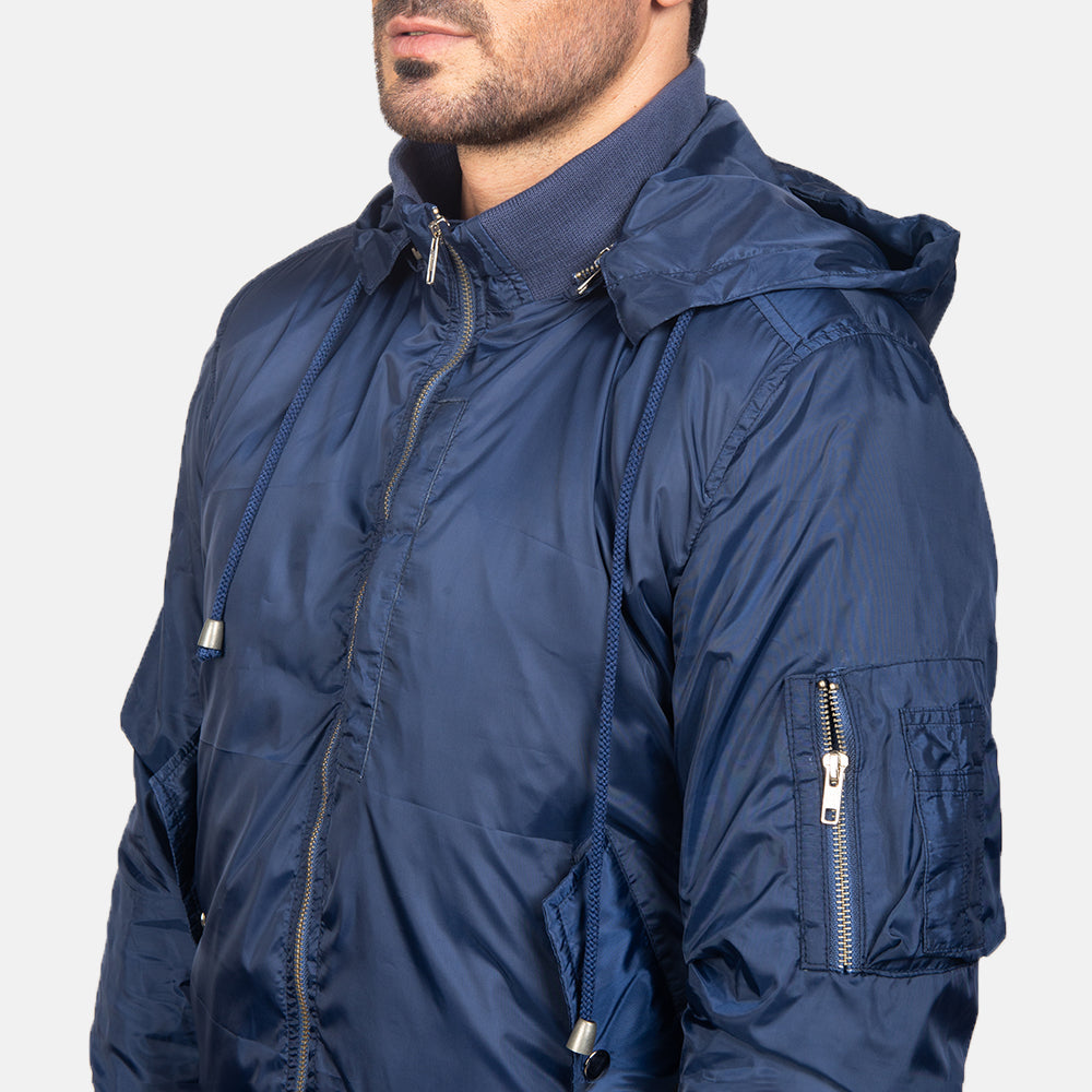 
Вид подкладки Showing Quilted Viscose Lining & Два функциональных внутренних кармана