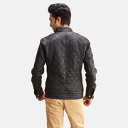 
Вид подкладки Showing Quilted Viscose lining & Два функциональных внутренних кармана