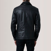 
Крупный план рубашечного воротника и металлической молнии на Klen Brown Classic Jacket For Men
