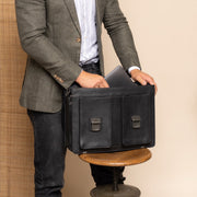 
Springfield Цельнозерновая кожа Briefcase для Женщин - Боковой профиль с глубиной складок и вместительностью