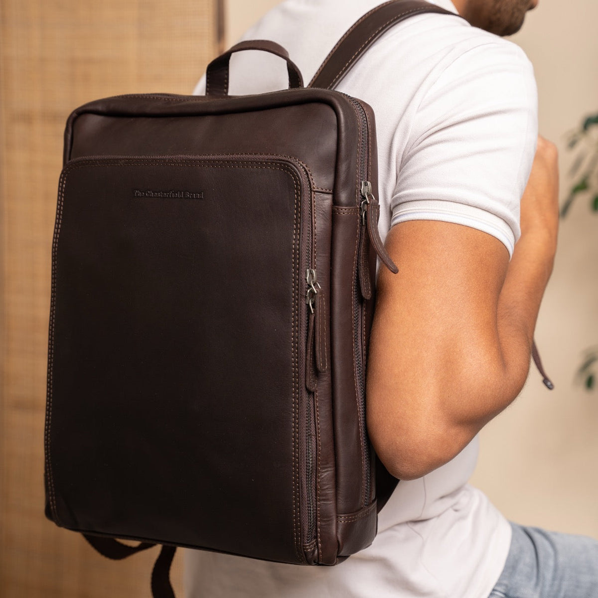 Jasper Full-Grain Leather Laptop Backpack – alternate product view 2