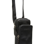 Tailored Rib Cuffs &amp; Hem Craftsmanship Construction Detail on Valdes Цельнозерновая кожа Phone Bag