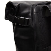 
Вид подкладки Showing Dedicated Padded Laptop Sleeve & Multi-Compartment Organization