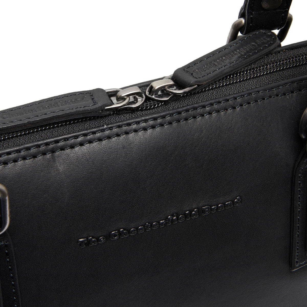 
Classic 100% Full-Grain leather Bag - Вид сзади с усиленными кожаными ремнями и прострочкой