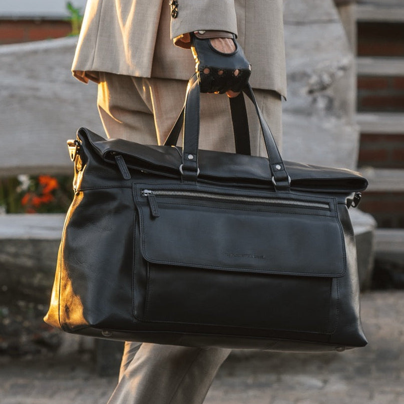 Lazio Full-Grain Leather Weekender Bag женская