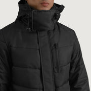 
Вид подкладки Showing Quilted Viscose Lining & Два функциональных внутренних кармана