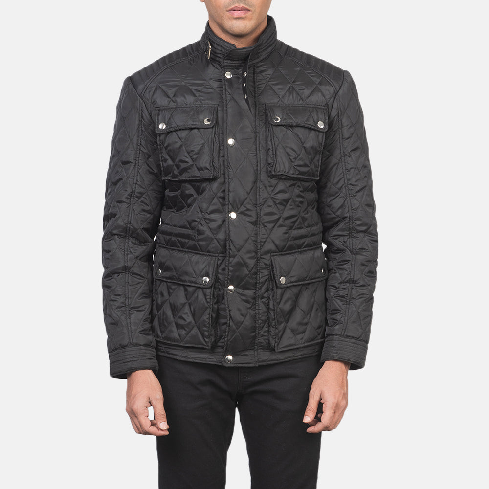Крупный план деталей of Belted Band & Zipper with Front Button Flap Hardware on Nelson Quilted Black Windbreaker Jacket