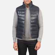 
Reeves Синий Leather Утепленный жилет для Мужчин in Blue Sheepskin Leather - Вид спереди и приталенный силуэт | Купить в официальном онлайн-магазине