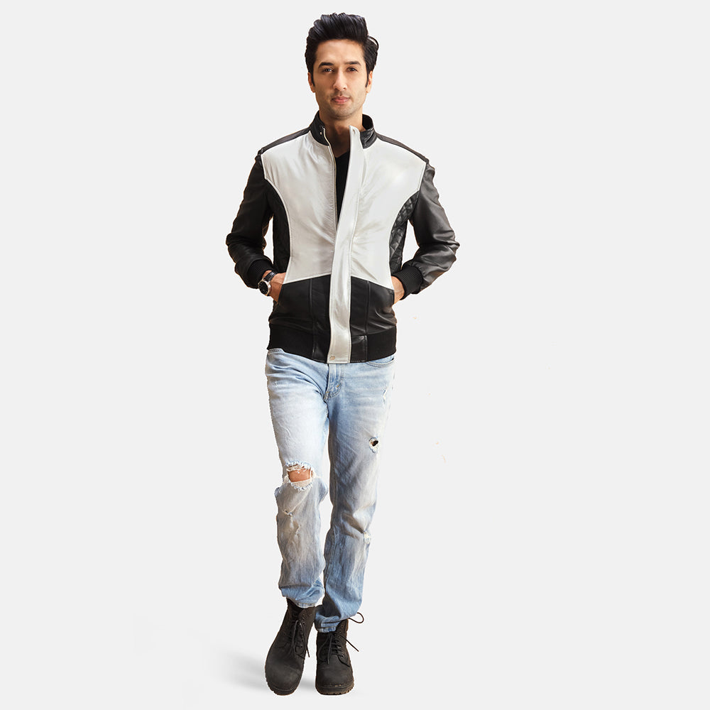 
Крупный план деталей of Band with snap button & Zipper with button flap Hardware on Spade Silver Черный Кожаный бомбер для Мужчин