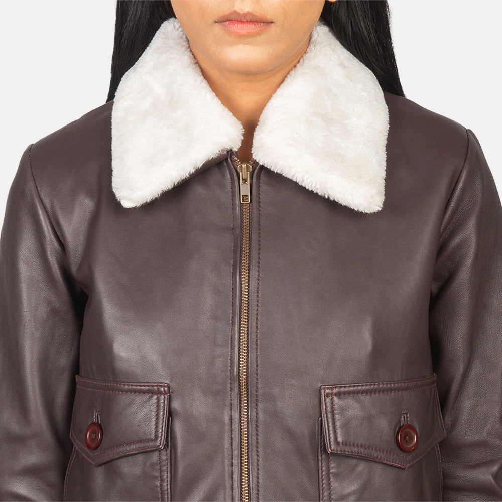 
Вид подкладки Showing Quilted Polyester Lining & Два функциональных внутренних кармана